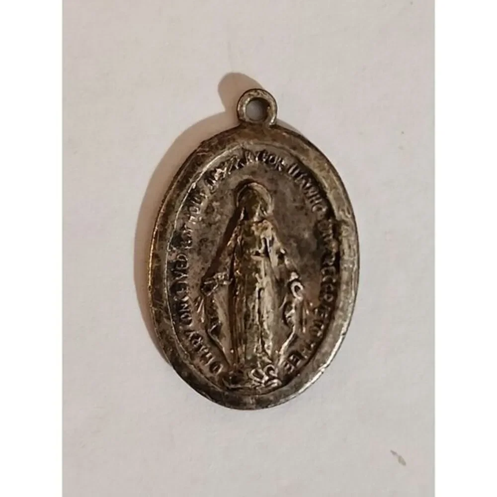 Antique vintage oval medal Miraculous Virgin Mary‎ Italy